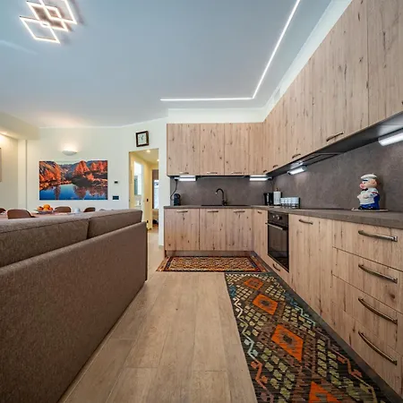 Piazza Castello Lt Apartment Chiavenna