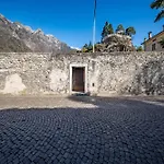 Piazza Castello Lt